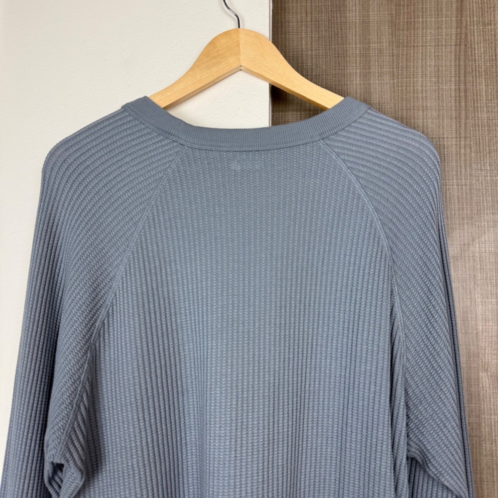 Faherty Legend Waffle Knit Crew in Tradewinds Blue Long Sleeve Top Size XL - Picture 8 of 12
